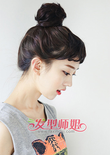 2015女生流行小卷发型 全头烫烫小卷发型图片