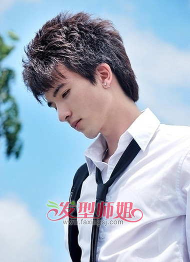 初中生瓜子脸男生发型 瓜子脸学生烫发发型图片