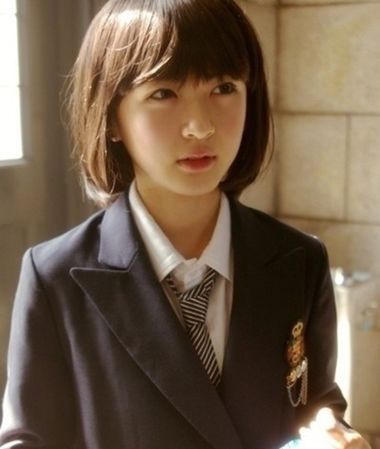 <em>初中</em>胖脸<em>女生梳什么</em>样的短发可爱 胖脸形的初