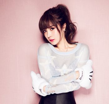 <em>两鬓窄</em>且脸长<em>的女生</em>要怎样扎马尾 脸长适合扎