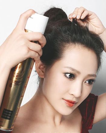 花苞头<em>显得头发多</em>吗 花苞头<em>怎么</em>做(3)_发型师姐