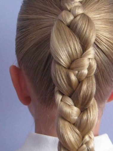 <em>女童发型设计步骤</em> 儿童发型简单编法(5)_发型师