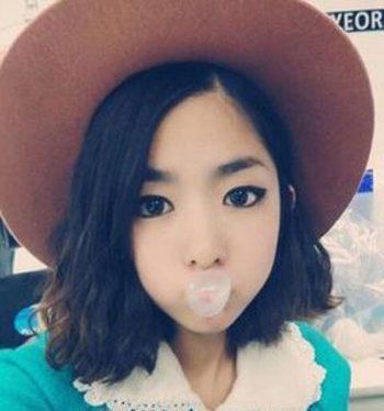 短发哪种颜色的烫发好看类型适合烫发发量少黄少女染头发什么皮肤好看吗图片