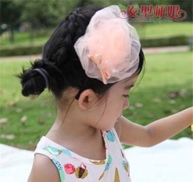 儿童短头发的盘发 儿童盘短头发的步骤