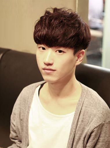 蘑菇头可以烫吗 韩版男生蘑菇头烫发(2)_发型师姐