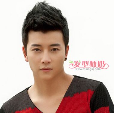 男生鲨鱼头发型图片 个性的男生发型(2)