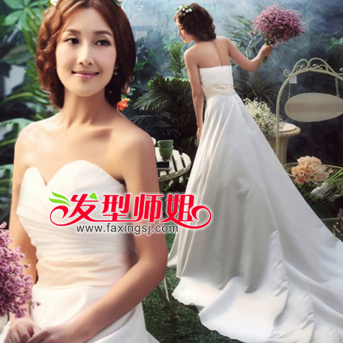 韩式盘发,<em>日常</em>简单盘发步骤技巧_<em>盘头发的方法</em>
