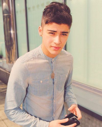 男孩子今年流行的染发颜色 男生染发发型图片