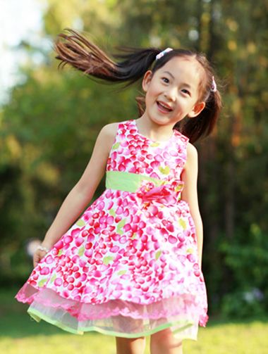 10岁有刘海小女孩 夏天怎样扎头发既简单又好看又不会热(2)