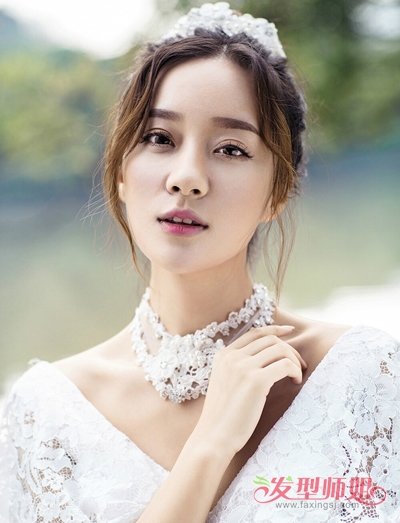 《春风十里，不如你》杨玥变身高冷学霸 杨玥短发写真变身文艺少女(4)_发型师姐