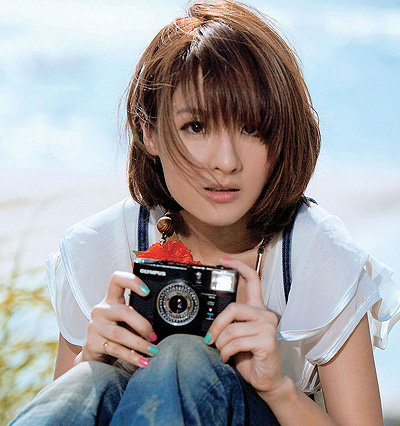 <b>�̷��ڿ۴���������Ů ����Χ�۶̷�Ů��</b>