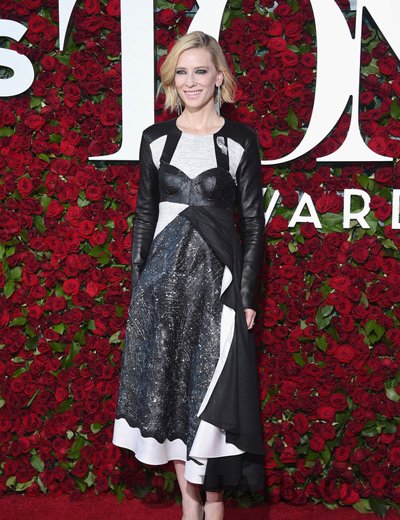 �������˶��з��̷� ���������Ƕ̷�